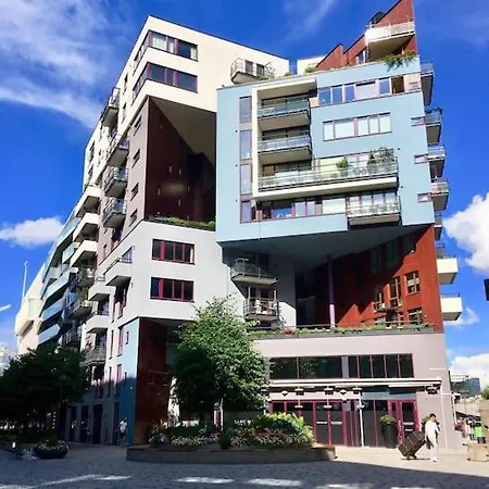 Tjuvholmen / Aker Brygge - Expensive Area In Oslo! דירה *