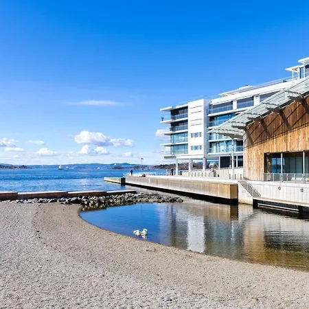Tjuvholmen / Aker Brygge - Expensive Area In Oslo!