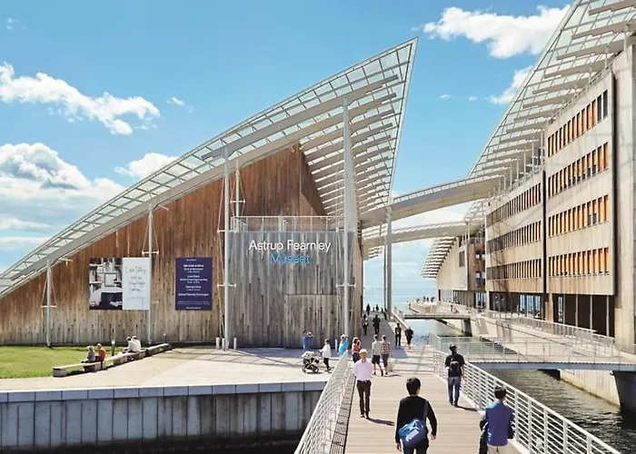 Tjuvholmen / Aker Brygge - Expensive Area In Oslo! Апартаменты Осло